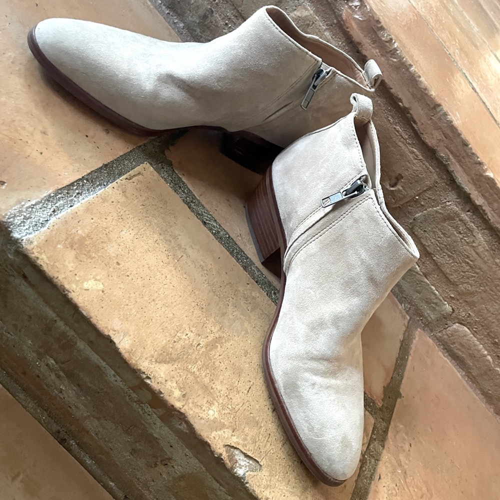 J.Crew Nude Booties - Size 7